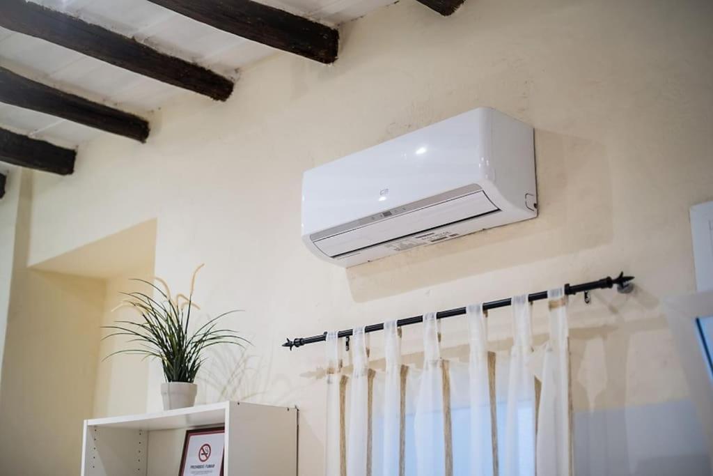 Apartament Imperial Center Seville New Management Since April Kültér fotó